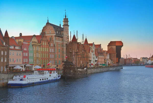 Old town over water, Gdansk — Stock Photo, Image