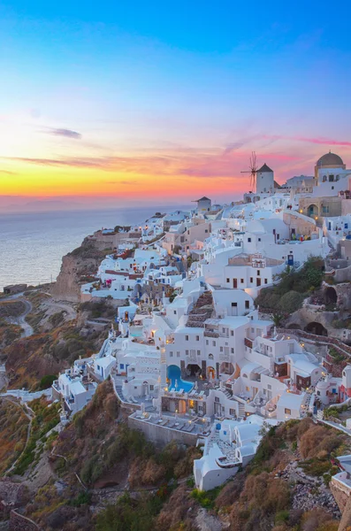 Oia villaggio al tramonto, Santorini — Foto Stock