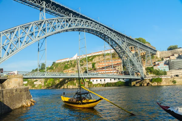 Brücke von dom luis, portugal — Stockfoto