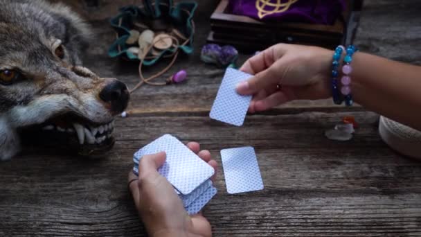 Tarot kartlarında falcılık — Stok video