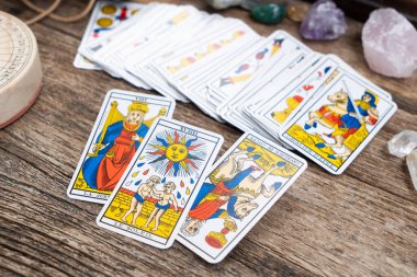 Tarot kartlarında falcılık