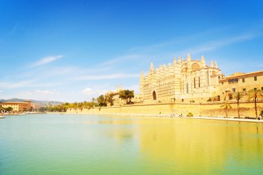 Palma de Majorca 'nın başkenti Mayorka' daki eski katedral ve set, İspanya, Balearic adaları,