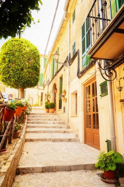 Straße Der Altstadt Von Valdemossa Mallorca Spanien Belearische Inseln Getönte — Stockfoto