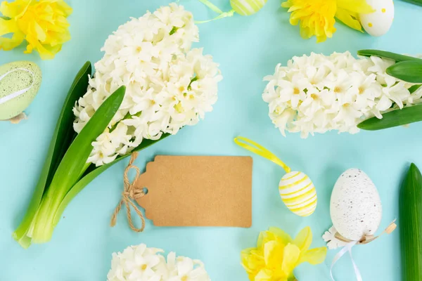 Easter scene with white eggs — Stock Photo, Image
