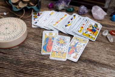 Tarot kartlarında falcılık