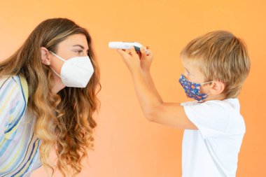 Pandemia zamanı ve sağlık konsepti