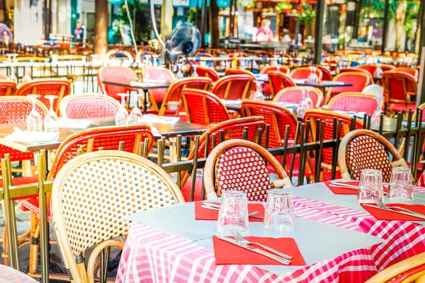 Monmartre cafe, Paříž, Francie — Stock fotografie