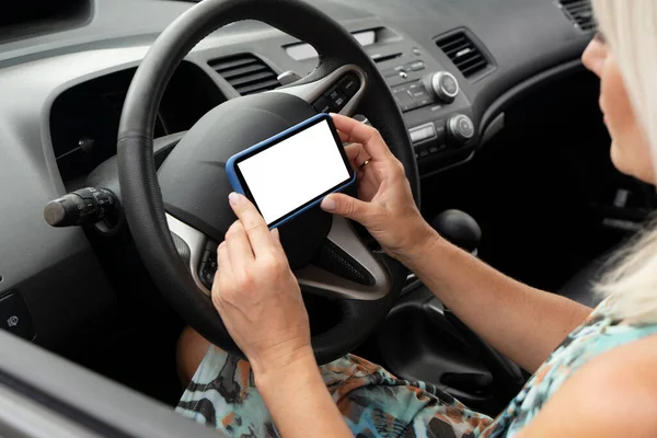 Mujer conduciendo coche —  Fotos de Stock