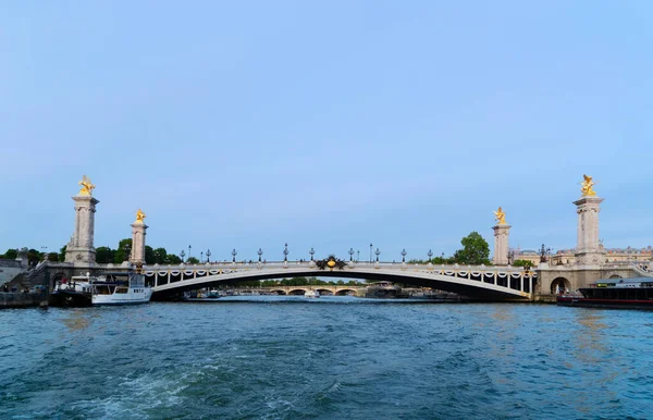 Puente de Alexandre III, París, Francia — Foto de Stock