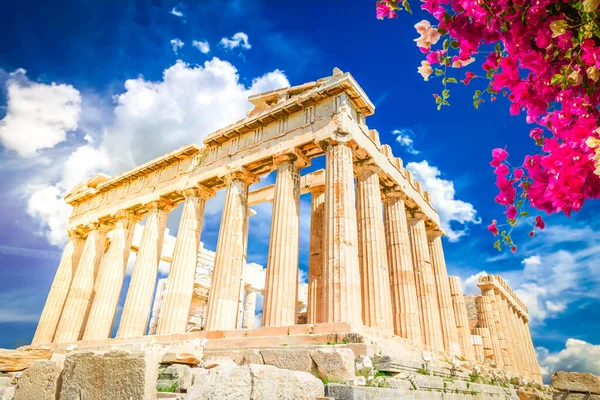 Parthenon Temple Bright Blue Summer Sky Background Flowers Acropolis Hill — Stock Photo, Image