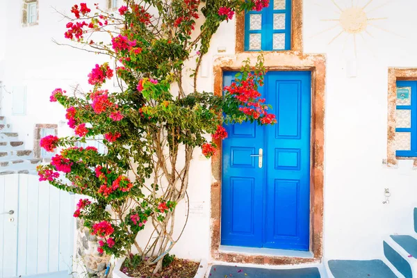 Belos detalhes da ilha de Santorini, Grécia — Fotografia de Stock