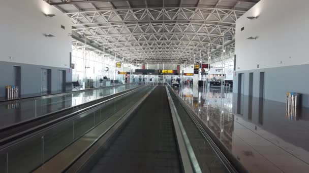 Airport Traveling Waiting Planes Modern Interior Travelator — Stock Video