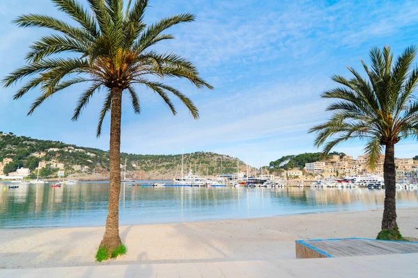 Kilátás Port Soller Strand Palmas Mallorca Nyáron — Stock Fotó
