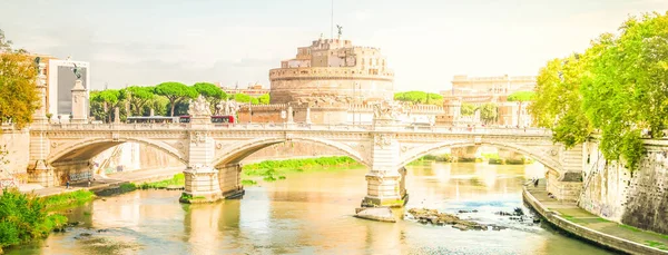 Yazın Tiber Aziz Angelo Kalesi Manzarası Roma Talya Web Pankartı — Stok fotoğraf