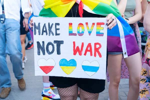 Desfile Orgulho Gay Alguém Com Fazer Amor Não Cartaz Guerra — Fotografia de Stock