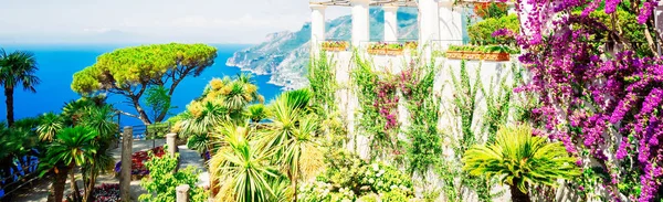 Uitzicht Ravello Dorp Park Amalfi Kust Van Italië Banner — Stockfoto