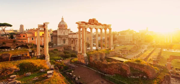 Forum Roman Ruins Cityscape Rome Warm Sunrire Light Italy Web — Foto de Stock