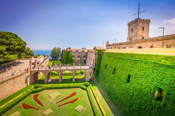 Τείχη Του Κάστρου Montjuic Της Βαρκελώνης Ισπανία — Φωτογραφία Αρχείου