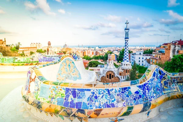 Barcelona Wunderschönes Stadtbild Sonnigen Sommertagen Reiseziel Und Urlaubskonzept Park Von — Stockfoto