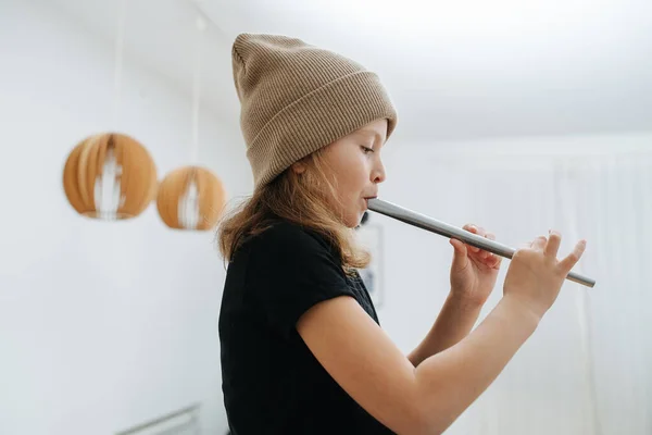 Side View Little Girl Beige Hat Learning Play Irish Flute — Stock Photo, Image