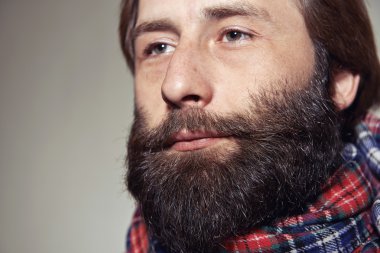 sakallı adam portresi