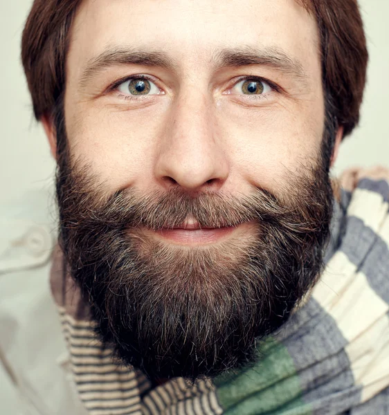 El hombre con barba grande y bigotes — Foto de Stock