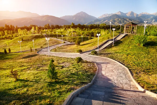 Park in mountains — Stock Photo, Image