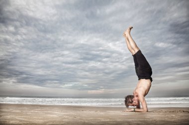 Yoga Okyanusu yakın