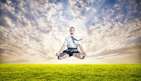 Levitación del yoga de negocios —  Fotos de Stock