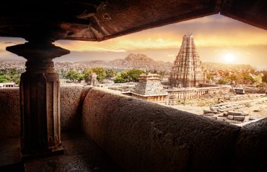 hampi tank bastı