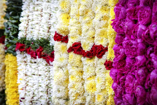 Flower garlands in India — Stock Photo, Image