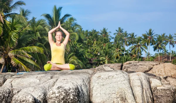 Yoga meditation — Stockfoto