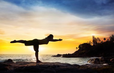 Yoga lighthouse yakınındaki