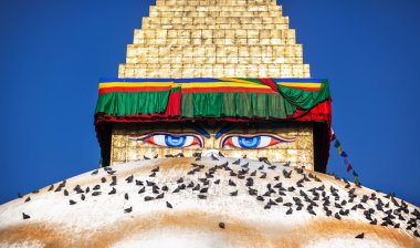Buda gözünü bodhnath stupa