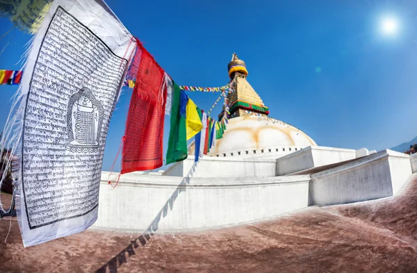 Bandeiras de oração em Bodhnath stupa — Fotografia de Stock