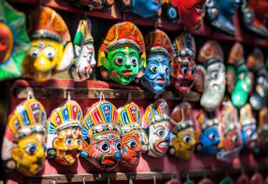 nepal market, Hediyelik eşya maskeleri 