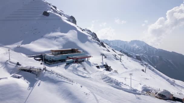 Ski mountain resort Shymbulak and lift cablecar in Almaty Kazakhstan — Stok video
