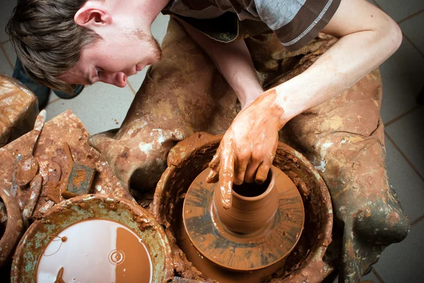 Töpfer am Werk — Stockfoto