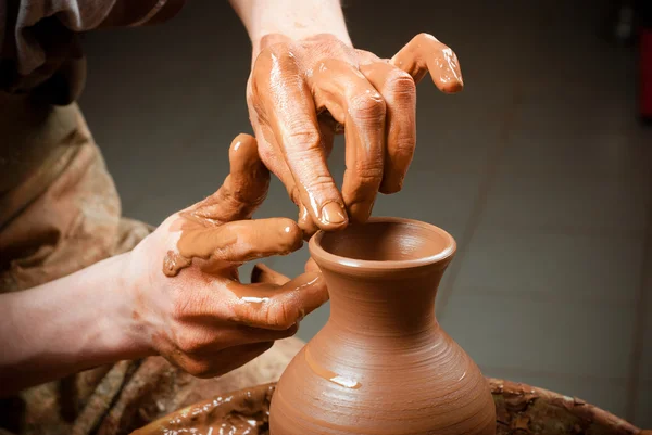 Potter iş başında. — Stok fotoğraf