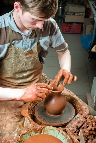 Potter iş başında. — Stok fotoğraf