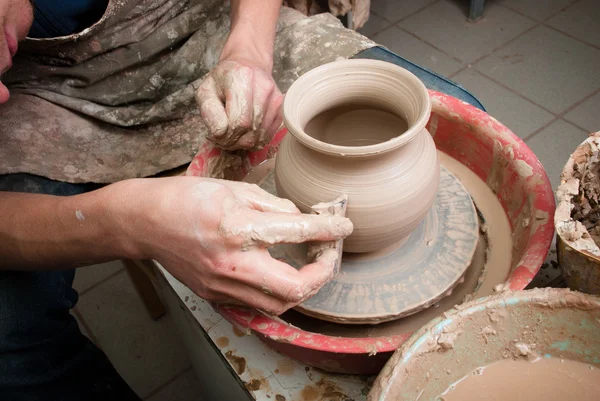 Potter no trabalho — Fotografia de Stock