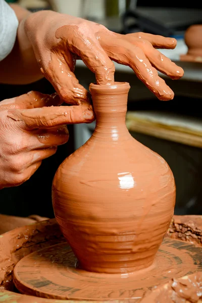 Potter iş başında. — Stok fotoğraf