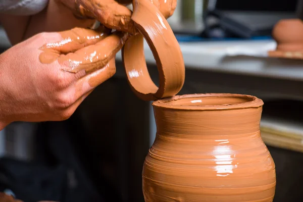 Ceramista al lavoro — Foto Stock