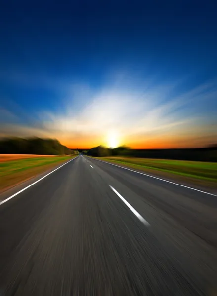 道路に沿って — ストック写真