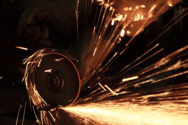 metal testere yakın çekim
