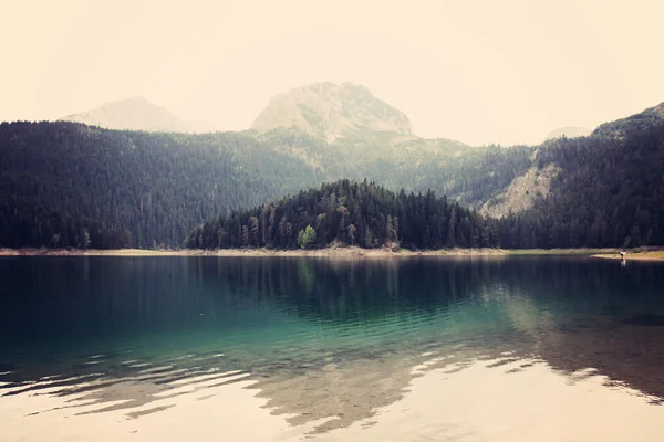 Lago Montanha — Fotografia de Stock