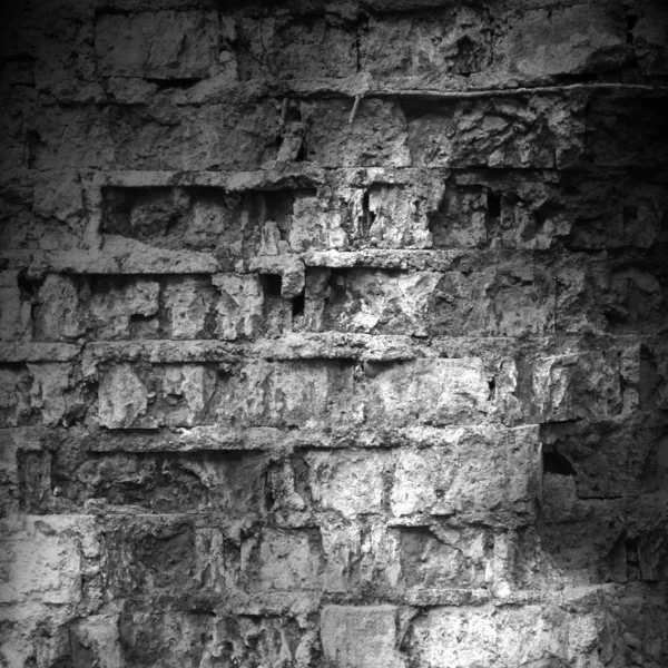 Rough ruined brick wall — Stock Photo, Image