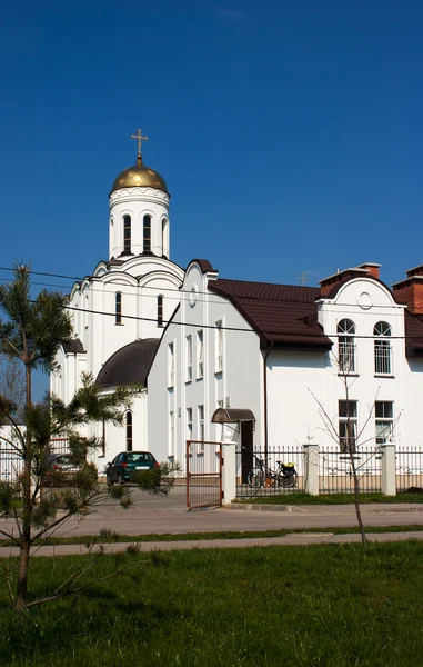Kostel svatého Vladimíra letní den — Stock fotografie