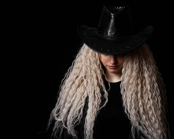 Portrait Young Blonde Girl Long Curly Hair Studio Black Background — Stock Photo, Image