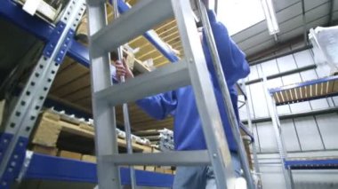 Takım, bir ambar veya fabrika erkek işçilerin